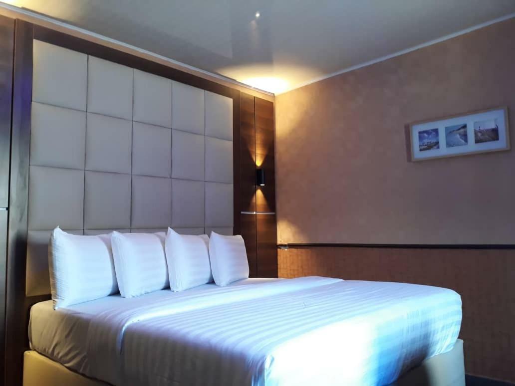 Presken Hotels @ อาบูจา ภายนอก รูปภาพ